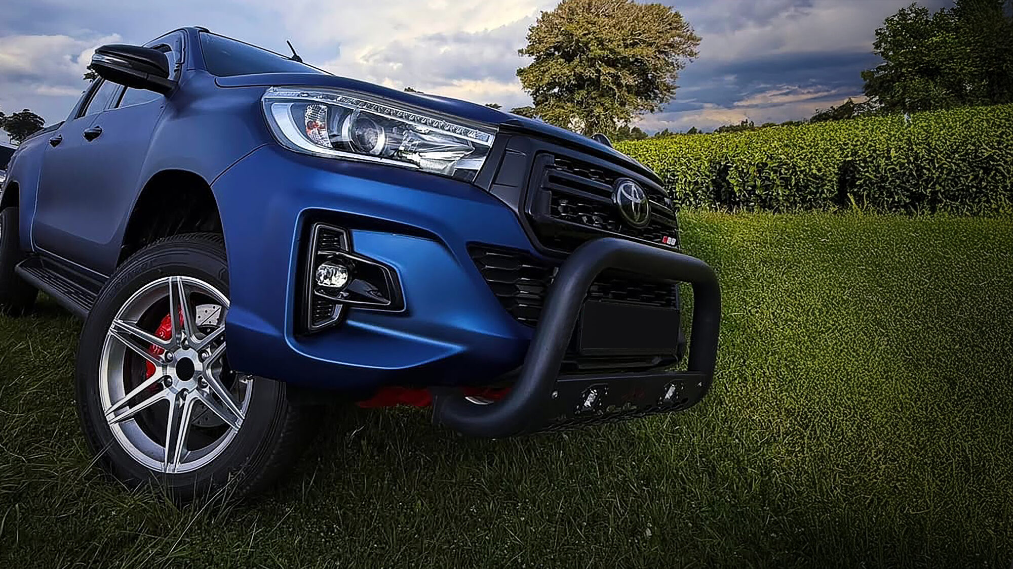 Toyota Hilux GD6 in Ghost Blue on one-of-one URBANLUGS forged wheels